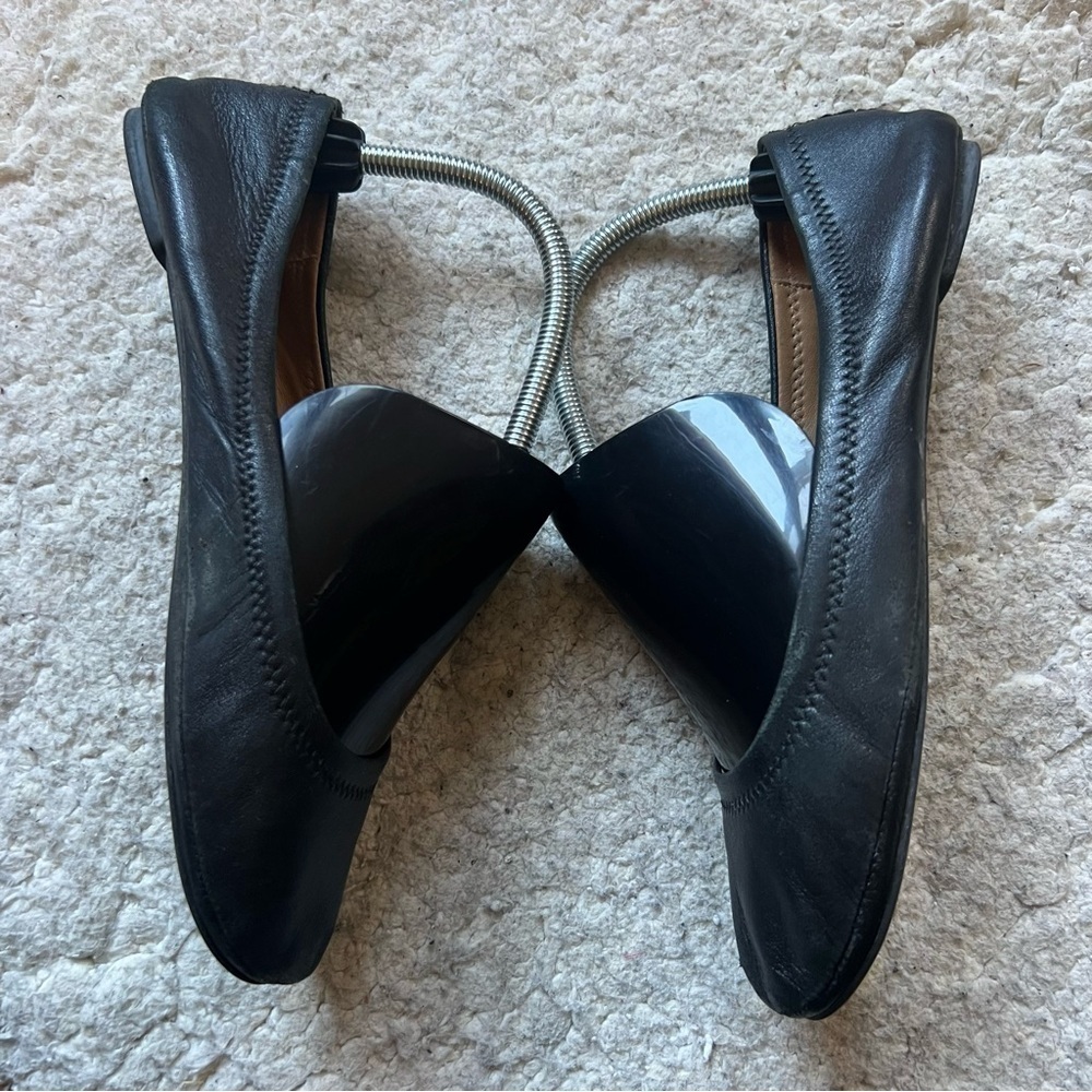 Lucky Brand Solid Black Leather Erin BALLET FLAT SZ 8 - Picture 3 of 10